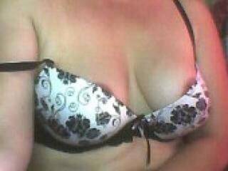 Erotik görüntülü sohbet lavbel