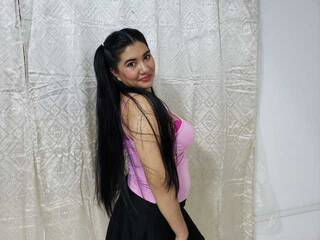 Erotik görüntülü sohbet Leah-will