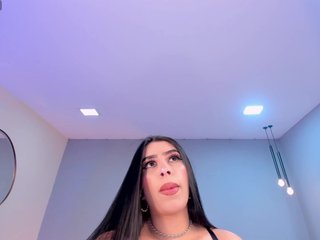 Erotik görüntülü sohbet LeahLombardi