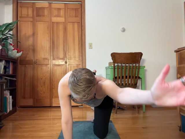 Fotoğraflar LeahWilde Yoga time!- keep in mind lurkers will be banned, if you can't tip you can't stay