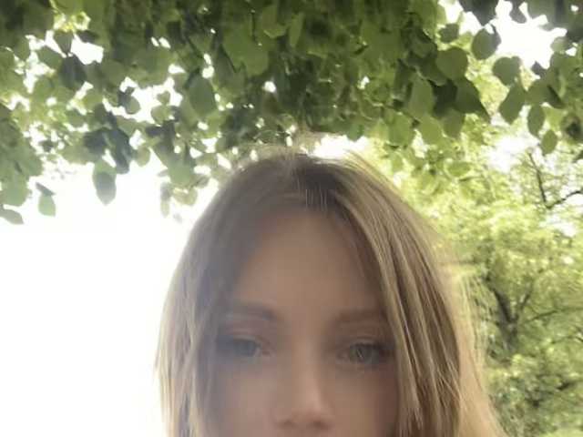 Profilin fotoğrafı LeenaLee