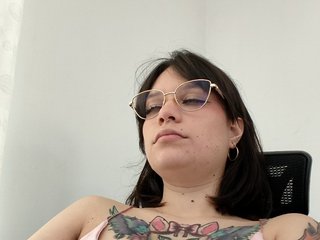 Erotik görüntülü sohbet LeeZoldyck