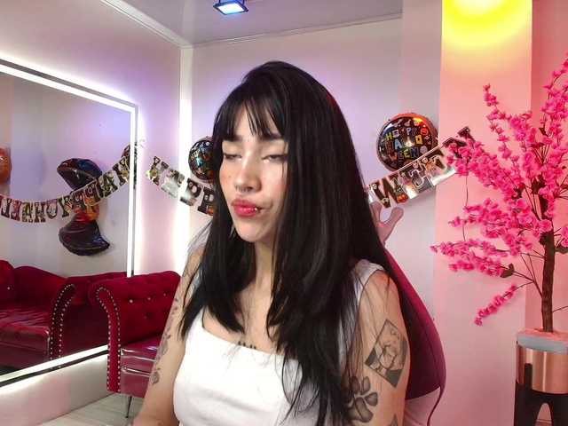 Yayın ekran görüntüleri leia-queens