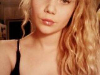 Erotik görüntülü sohbet leilalipss