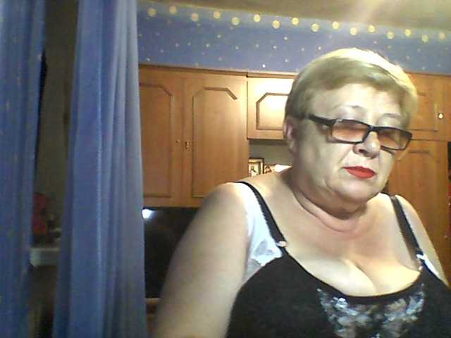 Fotoğraflar LenaGaby55 I'll watch your cam for 100. Topless - 100. Naked - 300.