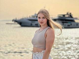 Erotik görüntülü sohbet LenaPaul88