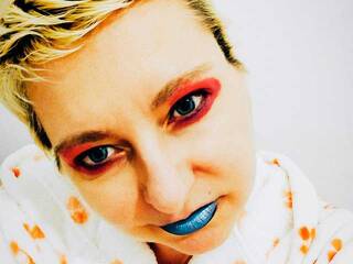 Erotik görüntülü sohbet LeonaSplash