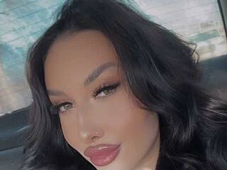 Erotik görüntülü sohbet LeriKissme