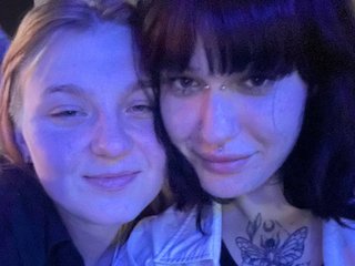Erotik görüntülü sohbet LesbianSquad