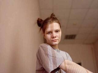 Erotik görüntülü sohbet Lesya-Girl