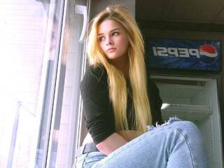 Erotik görüntülü sohbet LetsRight