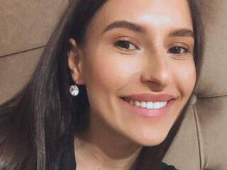 Erotik görüntülü sohbet LettyBeaker