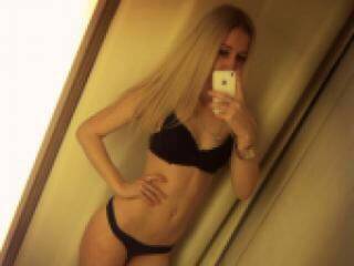 Erotik görüntülü sohbet levalerie