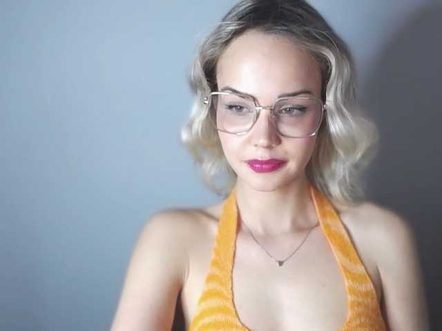 Fotoğraflar lexieSpicy Sweet and yet dang naughty ;) #innocentface #sweet #petite #glasses #fetish #natural #shorthair #domina #teaser #cfmn #joi #cei #cbt #sph #cucktrainingI don;t speak russian