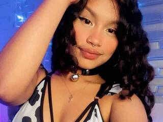 Erotik görüntülü sohbet lhea