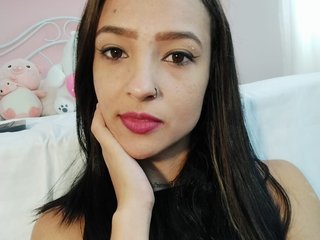 Erotik görüntülü sohbet Liaamiller