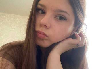 Erotik görüntülü sohbet LickingFur