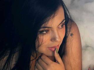 Erotik görüntülü sohbet LiiaKim