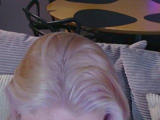 Erotik görüntülü sohbet Lilalli