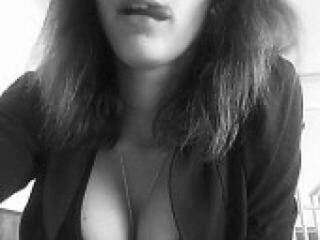 Erotik görüntülü sohbet lilitax