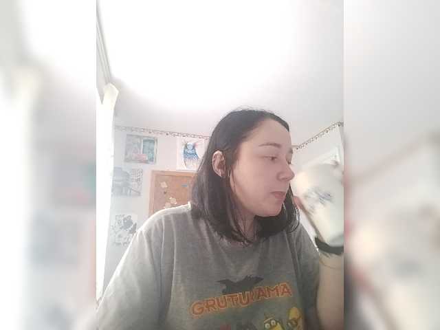 Yayın ekran görüntüleri LillieCunnin