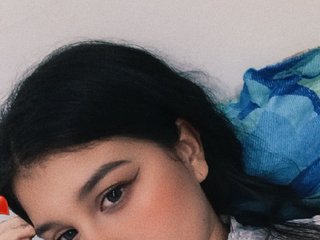 Erotik görüntülü sohbet Lilly-depp