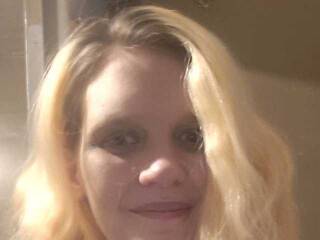 Erotik görüntülü sohbet Hissexylilbaddie