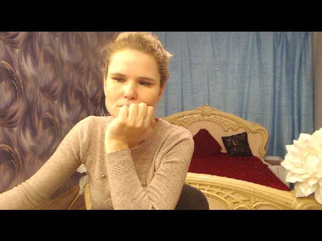 Yayın ekran görüntüleri Lily44