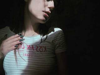 Erotik görüntülü sohbet LinaJensen