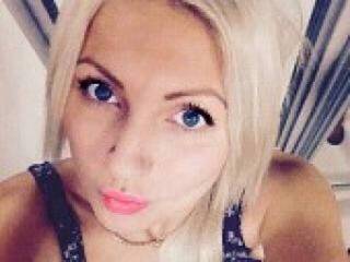 Erotik görüntülü sohbet linaroom