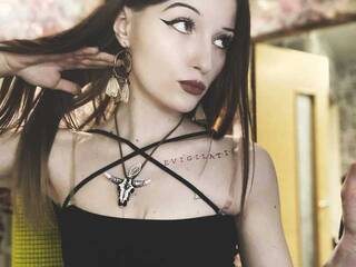 Erotik görüntülü sohbet Lindsay-Evans