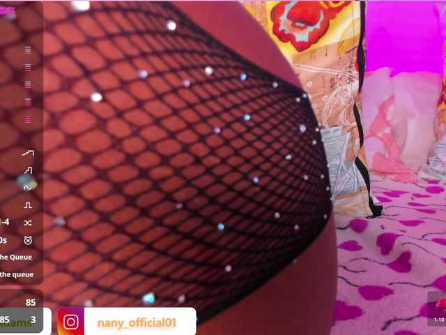 Fotoğraflar LinsyAdams GOAL:SQUIRT FOUNTAIN 2 TIMESmake me scream and squirt a lot and give u all my juicies! @total pvt recording free in complete pvt ♥ @sofar @remain