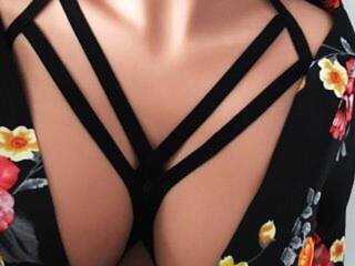 Erotik görüntülü sohbet Liss-Miley