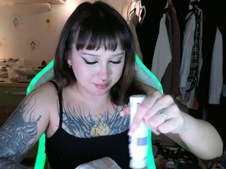 Erotik görüntülü sohbet littlewetgirl