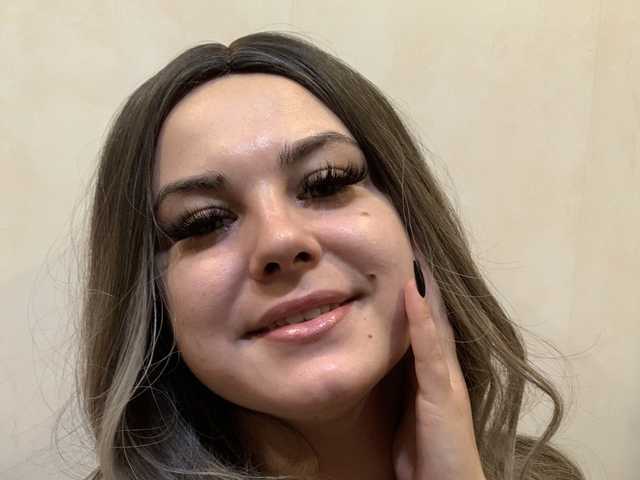 Profilin fotoğrafı LizaHot