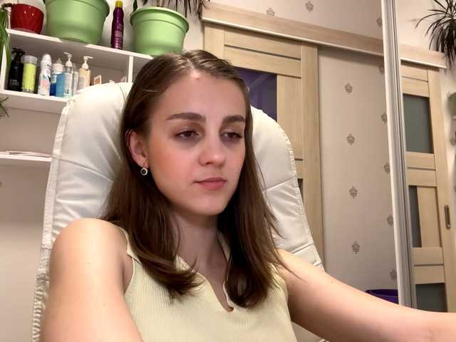 Yayın ekran görüntüleri UrShineKatie