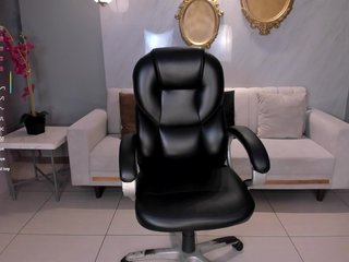 Erotik görüntülü sohbet LizzHamilton