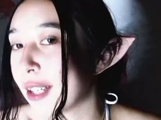Erotik görüntülü sohbet lizzykawai