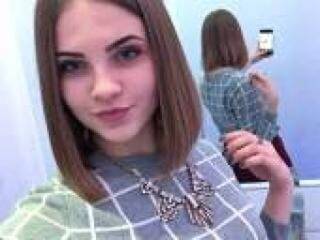 Erotik görüntülü sohbet lizzzal