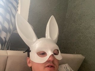 Erotik görüntülü sohbet LODUR-Kisa