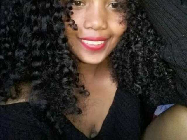 Profilin fotoğrafı Lola-Smith