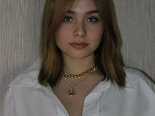 Erotik görüntülü sohbet LolaBellee