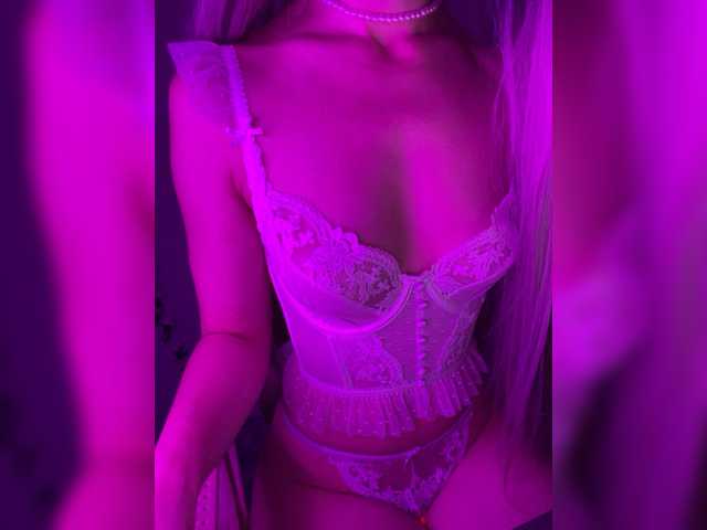 Fotoğraflar _MoonPrincess Hello :* only eroticism, tenderness and dancing.I don’t undress. All requests by menu type. Lovense 2tk. Oil ass @remain left