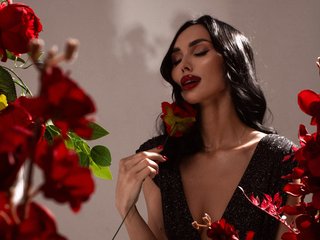 Erotik görüntülü sohbet LolaFox