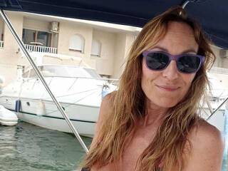 Erotik görüntülü sohbet lolamilf