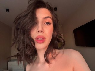 Erotik görüntülü sohbet LolaTeaseX