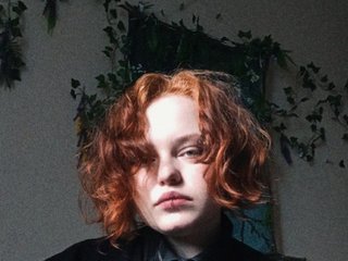 Erotik görüntülü sohbet Looly-Rise