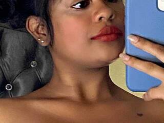 Erotik görüntülü sohbet lore24a