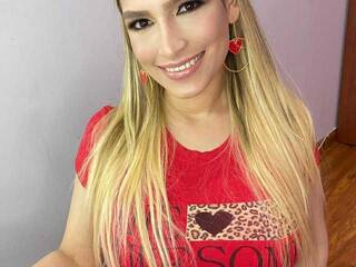 Erotik görüntülü sohbet Lorelfenix