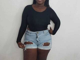 Erotik görüntülü sohbet LorenaSaenz